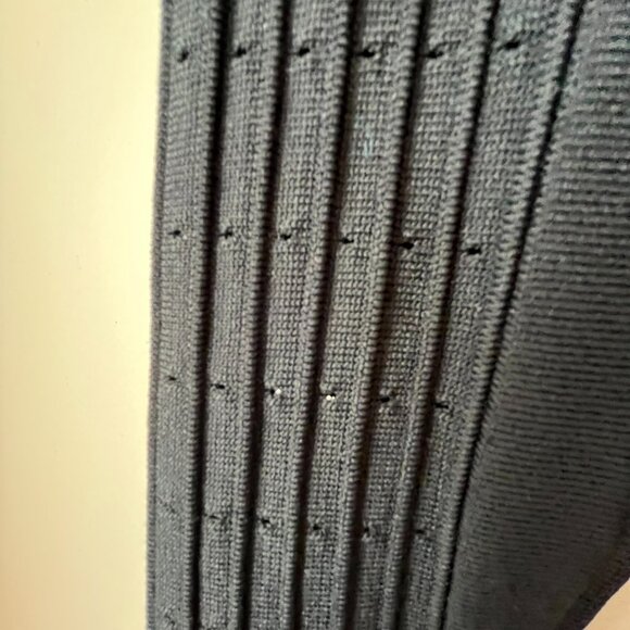 Dress - Picture 11 of 12